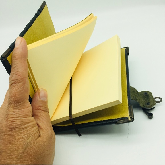 Handmade Leather Journal w/Lion and Brass Latch RARE Medieval Renaissance Design - Picture 7 of 9